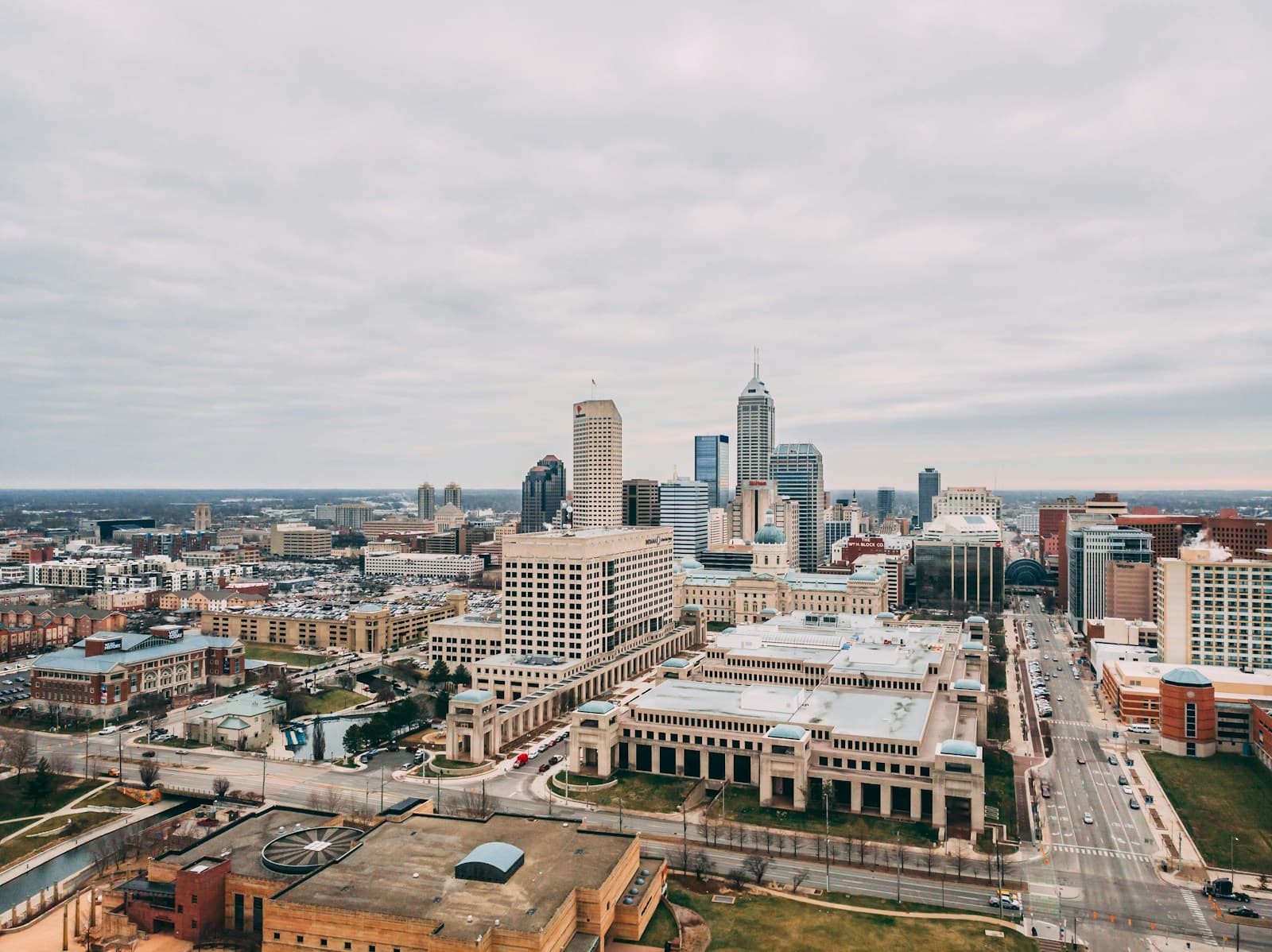 Indianapolis, Indiana cityscape and street view