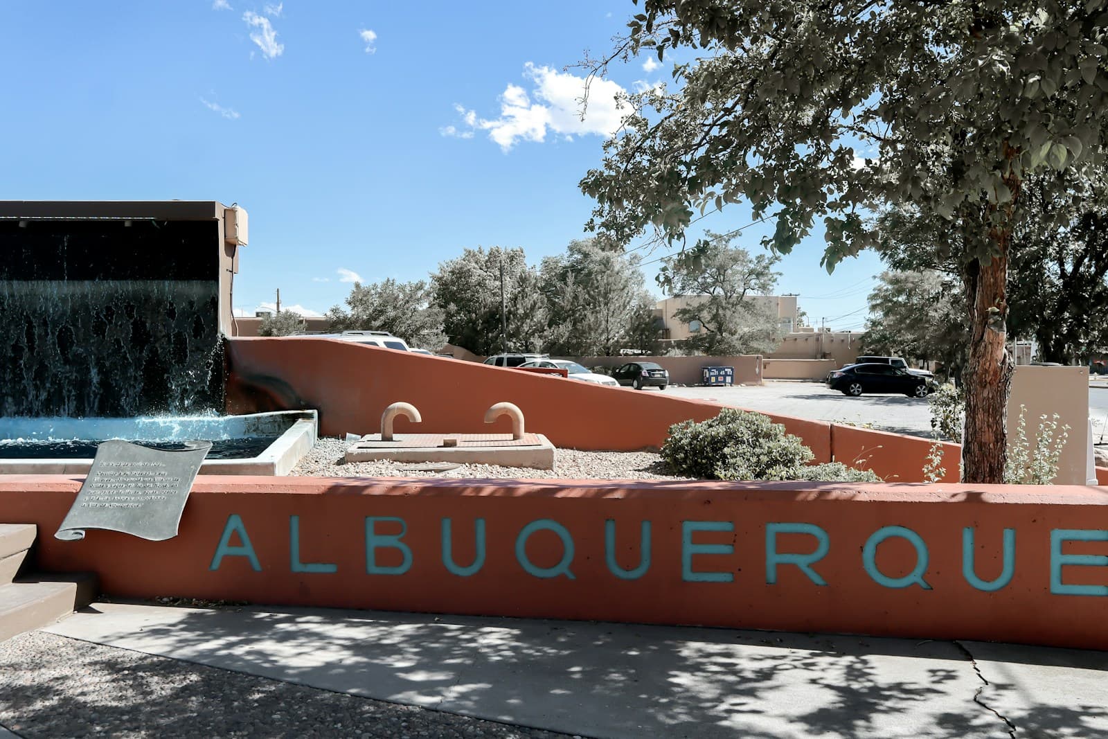 Albuquerque, New Mexico cityscape and street view