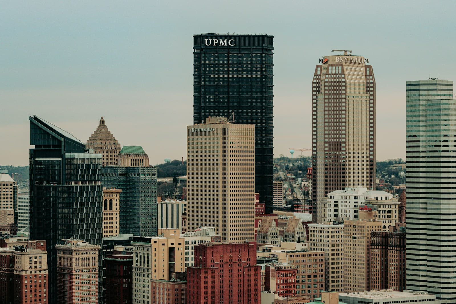 Pittsburgh, Pennsylvania cityscape and street view