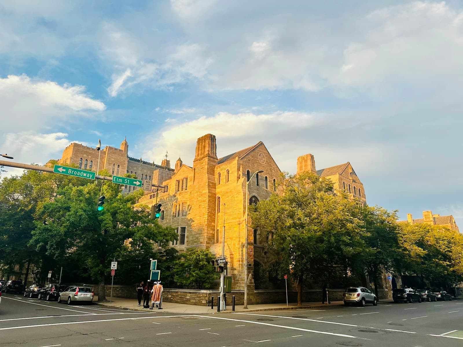 New Haven, Connecticut cityscape and street view